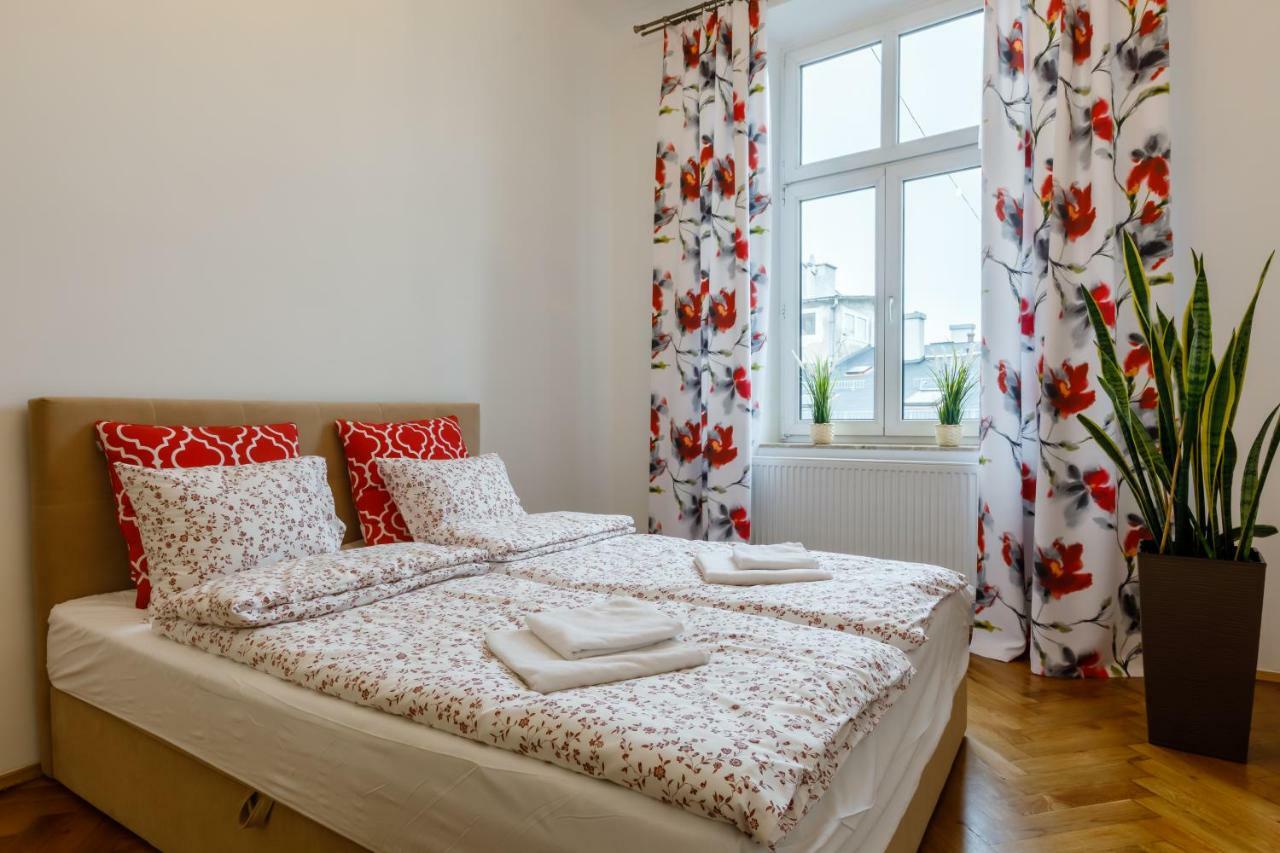 Ok Apartments Old Town 克拉科夫 外观 照片